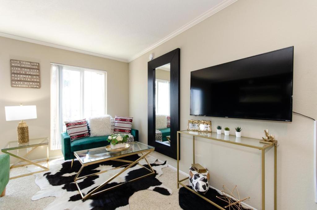 Gucci Mickey And Maxico Lofts Free Parking And Wifi Apartment Los Angeles Ngoại thất bức ảnh