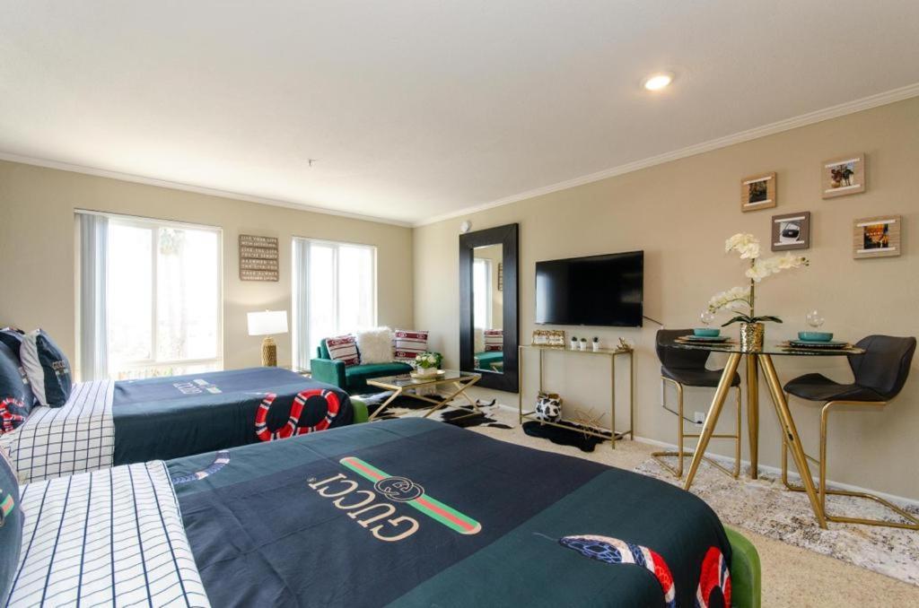 Gucci Mickey And Maxico Lofts Free Parking And Wifi Apartment Los Angeles Ngoại thất bức ảnh